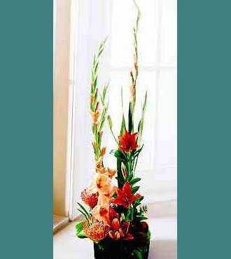 FTD  Dramatic Garden Arrangement