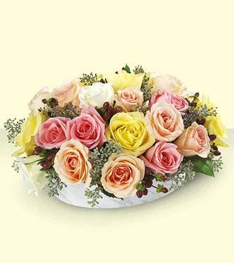 FTD  Nostalgia Rose Bouquet