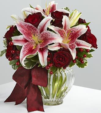 FTD Holiday Enchantment Bouquet  - DELUXE