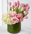 FTD Delightful Dream Bouquet  - DELUXE