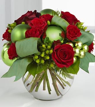FTD Holiday Bliss Bouquet