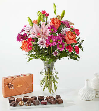 Light of My Life Bouquet and Chocolate Bundle - C5375CHD
