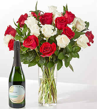 Santa Baby Rose Bouquet and Wine Gift Set - CCR24SW