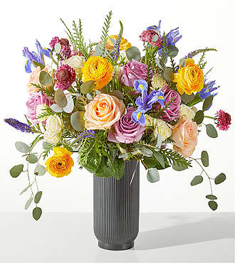 Gleaming Iris Bouquet - Deluxe with Black Fluted Vase - FedEx - F-F18VBF