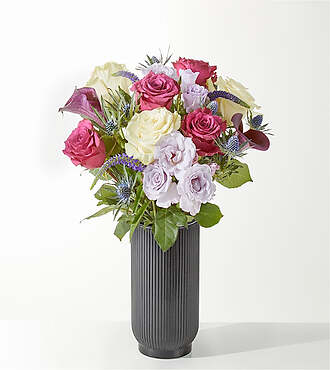 Garden Goddess Bouquet - Standard with Black Fluted Vase - FedEx - FE212VBF