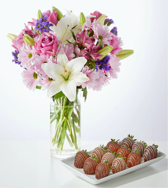 Lavender Fields Bouquet and Berry Bundle - Deluxe Bouquet with Berries and Glass Vase - FedEx - FK1061-BRY