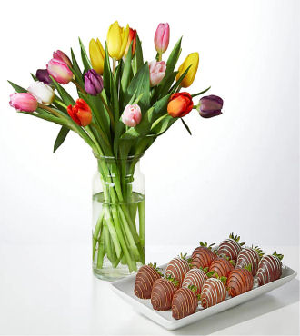 Image of Standard version for Picnic Tulips Bouquet and Berry Bundle - 15 Tulips with Berries and Glass Vase - FedEx
