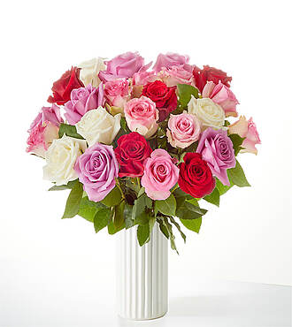 Full Heart Rose Bouquet - 24 Roses with White Fluted Vase - FedEx - FV202DWF