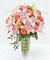 Image of Deluxe version for Sweetly Stunning Luxury Bouquet