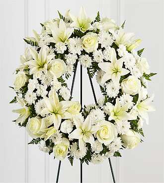 Treasured Tribute Wreath - S3-4442